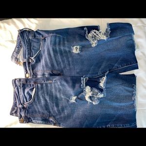 AE Hi-Rise Jegging Ripped Size 12 Regular